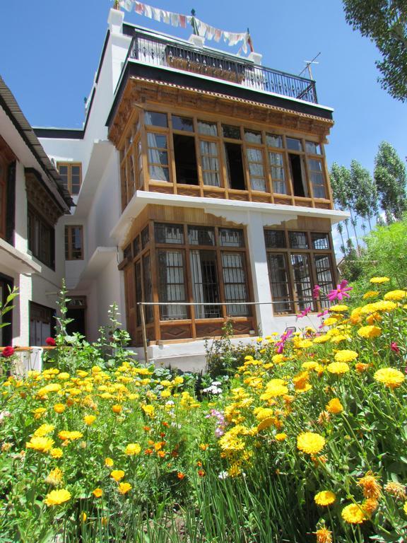 Hotel Ashoka Ladakh Leh Exterior foto