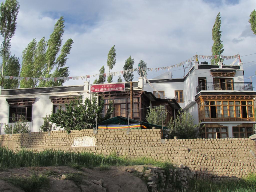 Hotel Ashoka Ladakh Leh Exterior foto