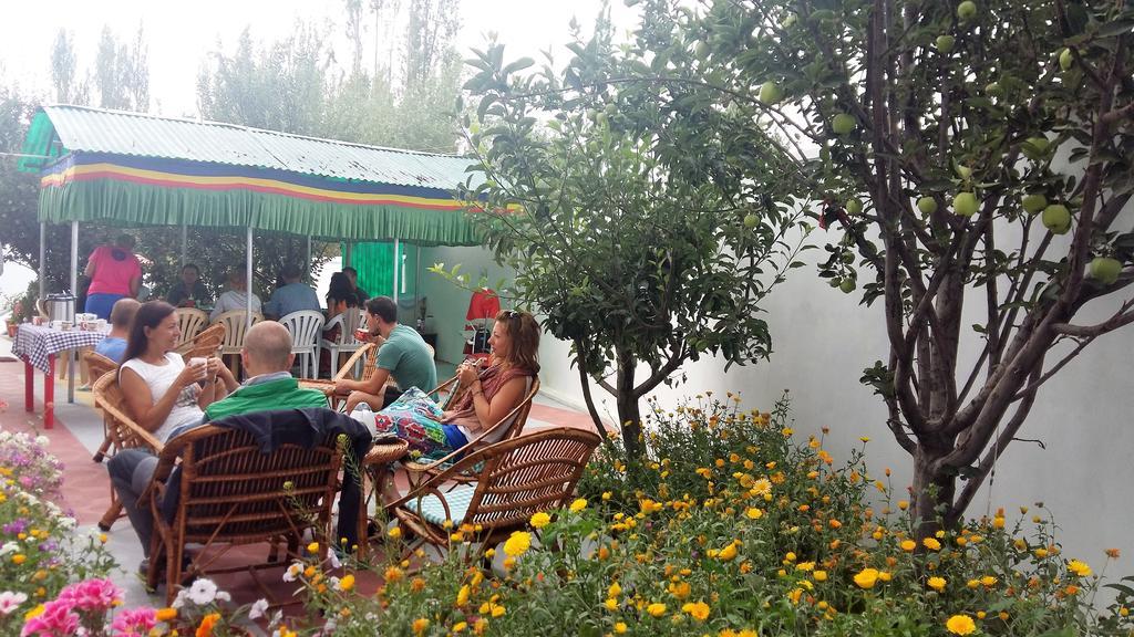 Hotel Ashoka Ladakh Leh Exterior foto